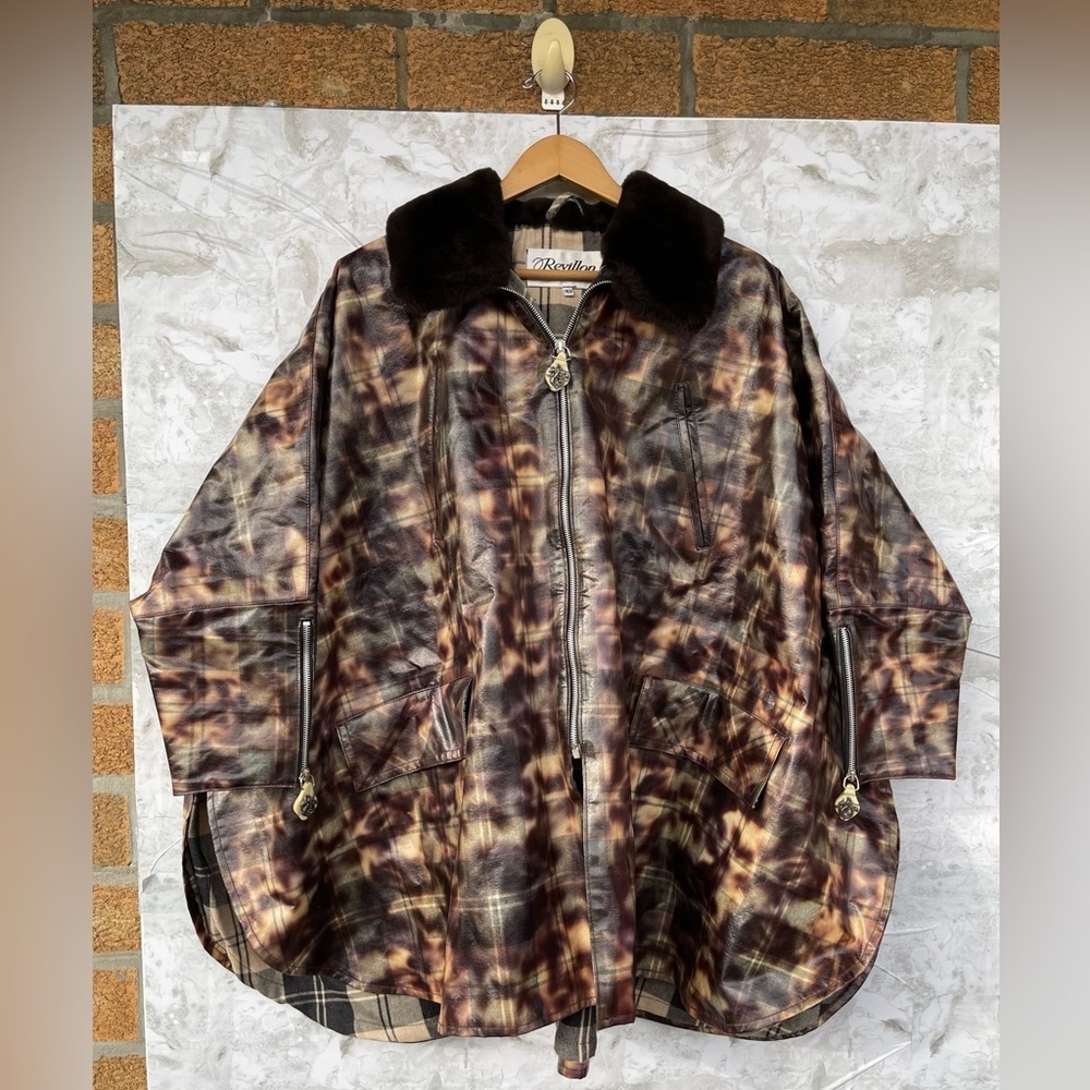 Vintage Revillon Sheared Mouton
Poncho | Dark Academia Fur Cape Jacket size 42
